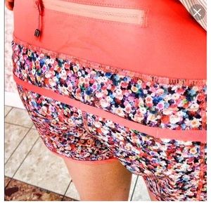 Lululemon athletica shorts:floral Size 8